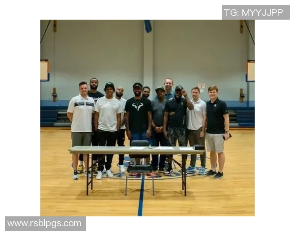 吴娜的足球人生深度对话：从球场到人生的精彩旅程与成长故事